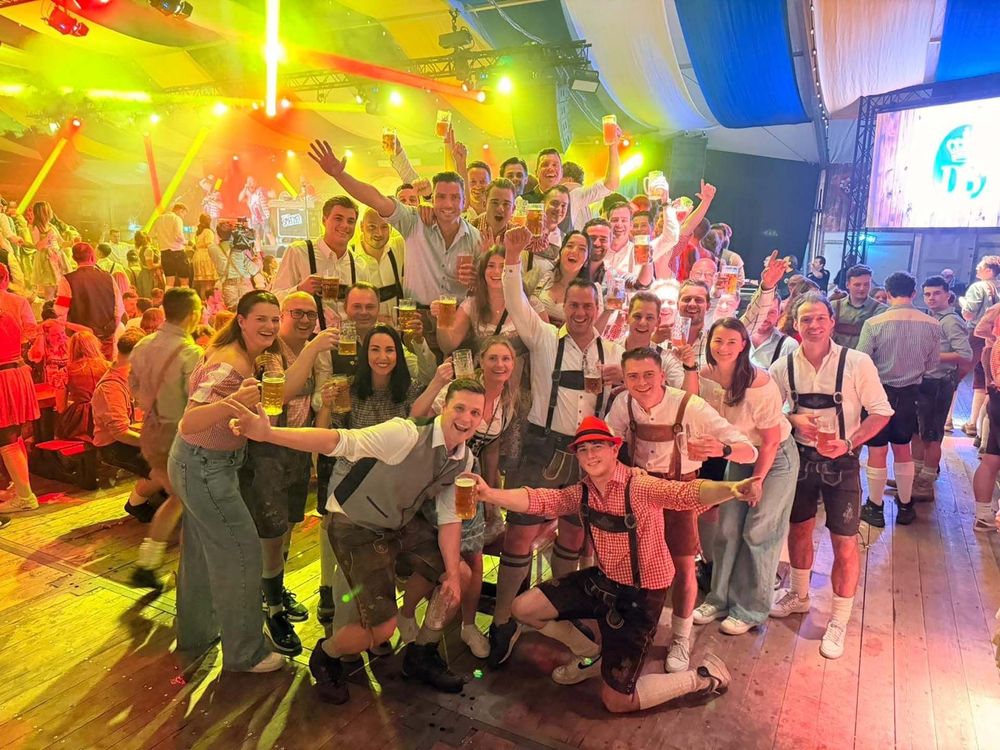 Oktoberfest Different Group